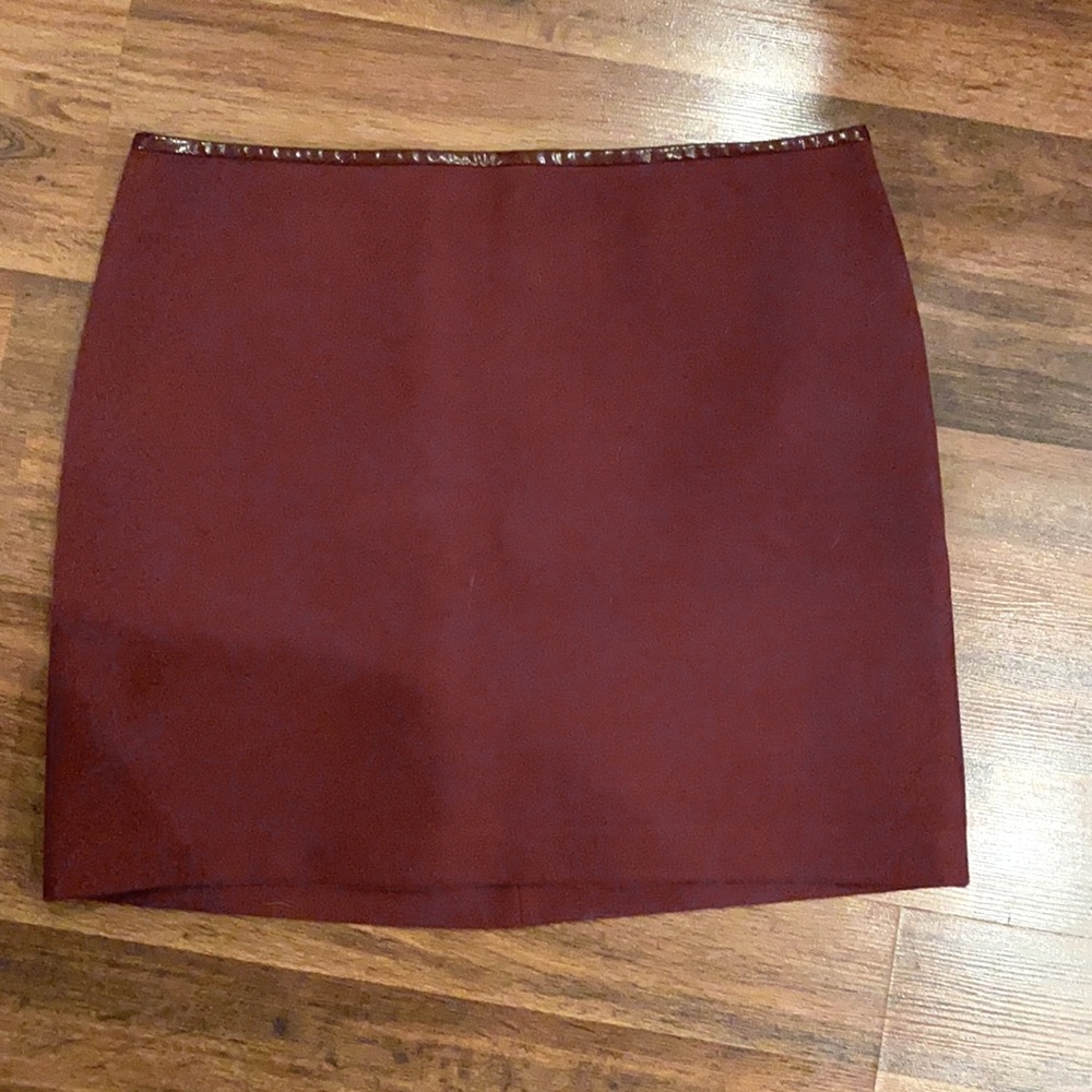 Discounted shipping✨WHBM mini skirt!